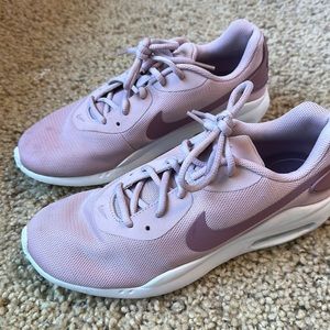 Nike Women's Shoe Plum Dust Mauve Pink Air Max Oketo Sneaker AQ2231-500 Size 8.5